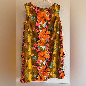 Vintage beautiful Royal Hawaiian shift dress